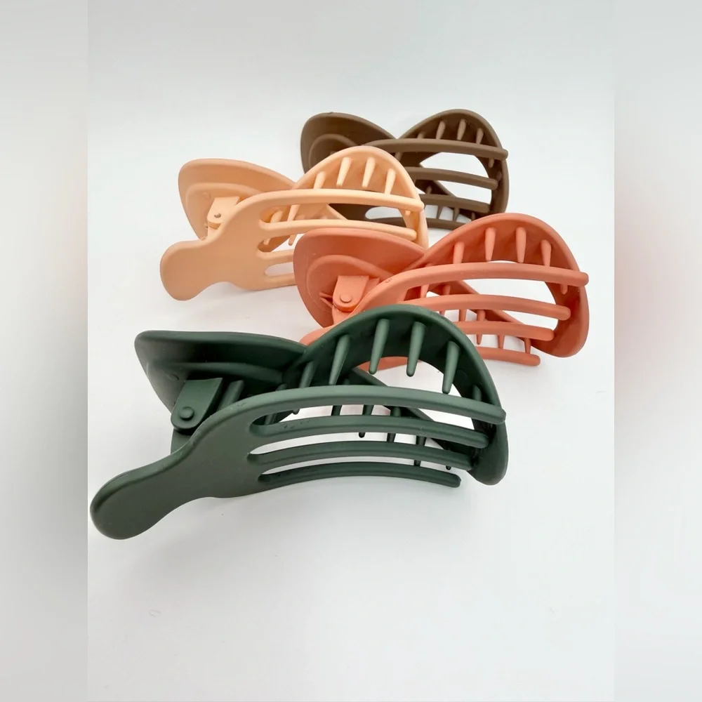 Set of Four Hair Claw Clips in Earth Tones - Picture 3 of 6